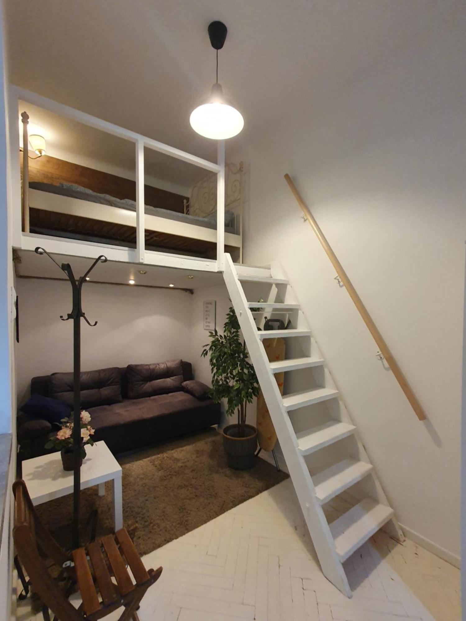 Cozy Studio With Air Condition Freshly Renovated ブダペスト エクステリア 写真